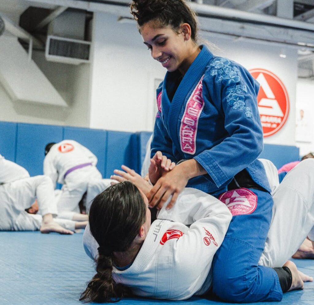 woman training jiu-jitsu
